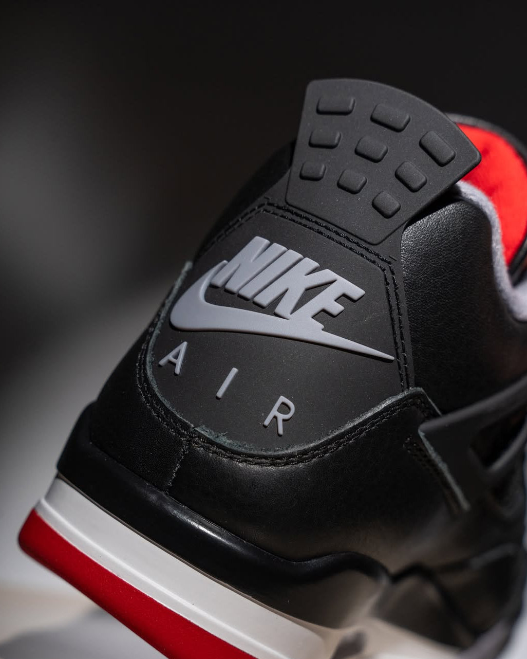 AIR JORDAN 4 RETRO 