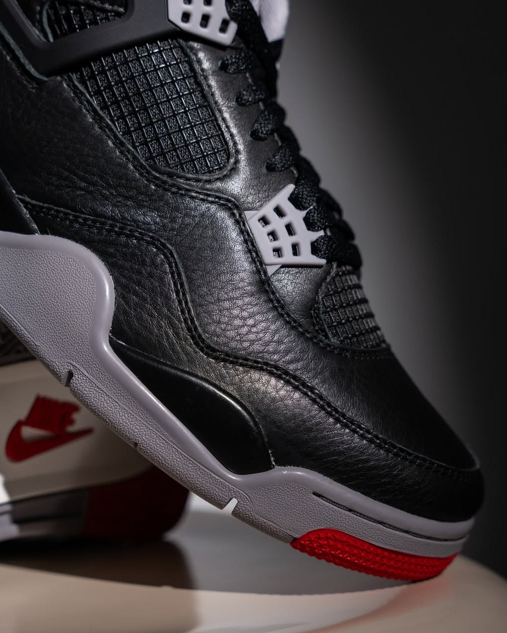 AIR JORDAN 4 RETRO 